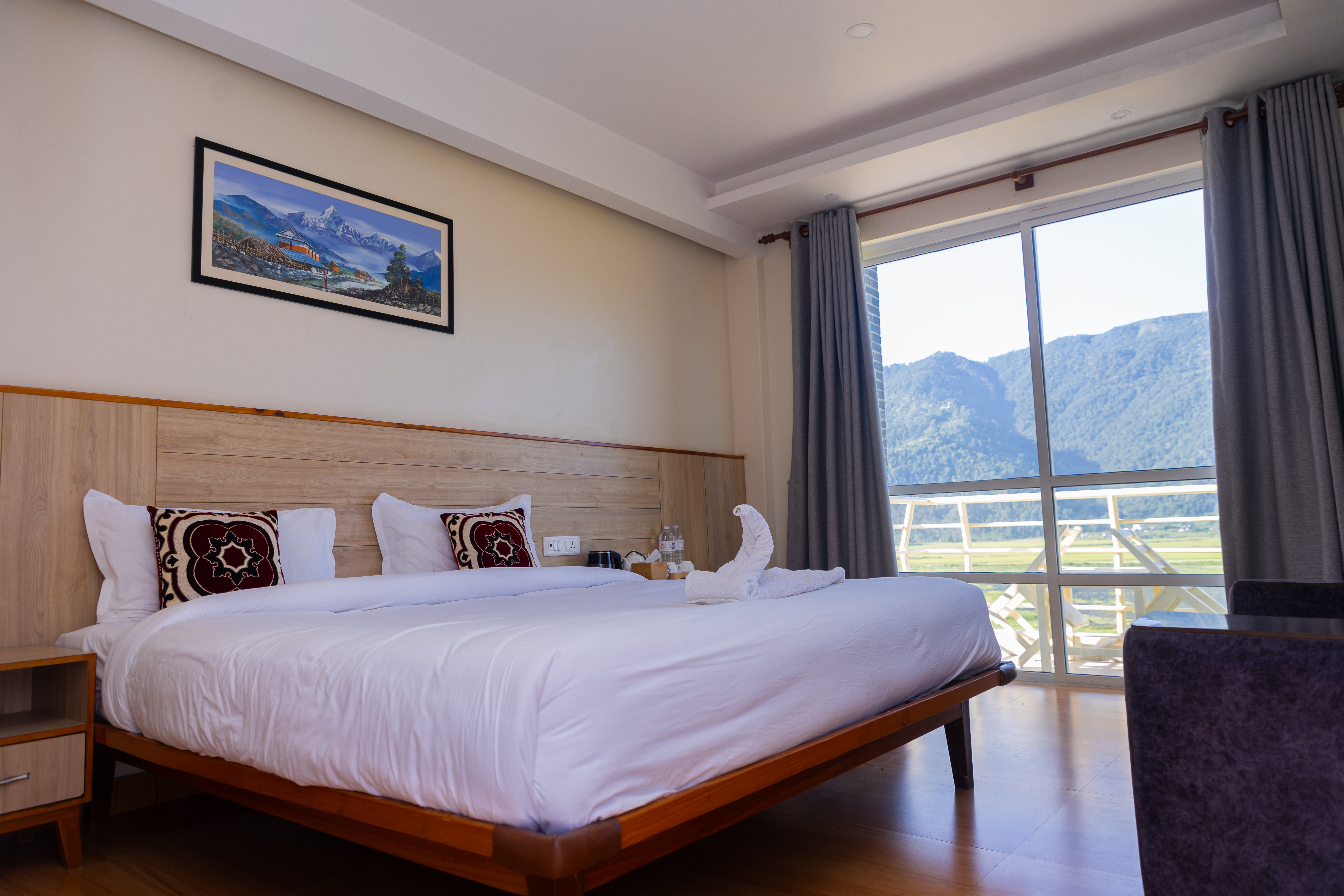 Honeymoon Suite